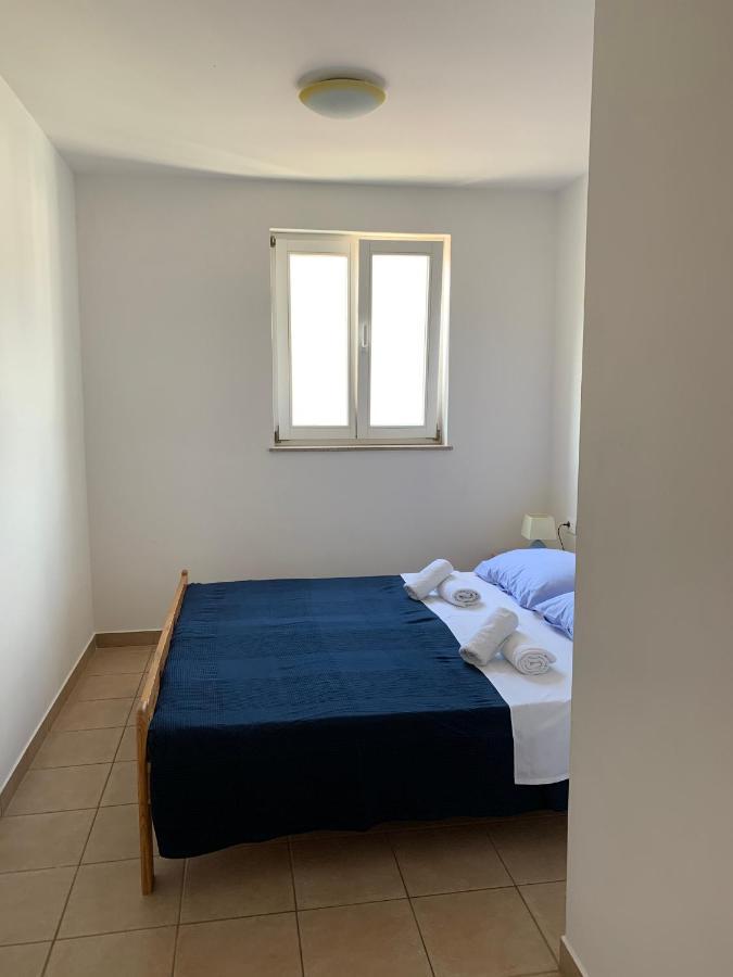 Apartments Happy Stay Center Baska Eksteriør billede