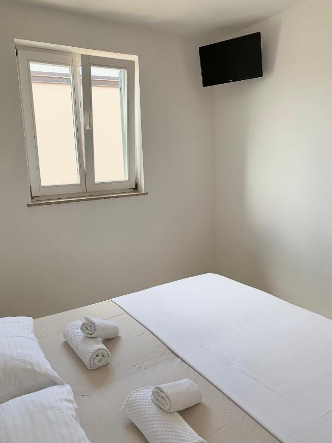 Apartments Happy Stay Center Baska Eksteriør billede