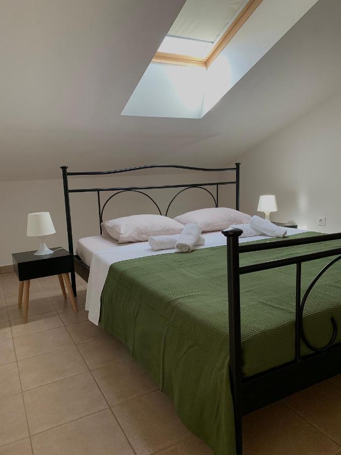 Apartments Happy Stay Center Baska Eksteriør billede