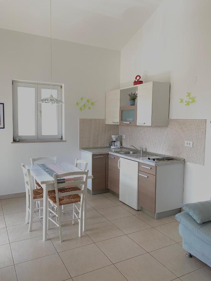Apartments Happy Stay Center Baska Eksteriør billede